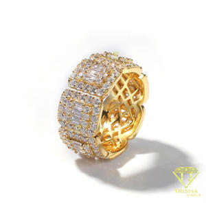 Anillo de Plata de Ley 925 con Moissanita y Diamantes Brillantes en Múltiples Filas con Diseño en Tono Dorado para Mayoristas y Minoristas - Product Image 1