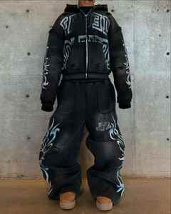 Conjunto de Sudadera con Capucha y Pantalones Deportivos de Invierno CAPRA International, 100% Algodón, Lavado Ácido, Estilo Urbano, Cierre con Cordón Ajustable, OEM/ODM Personalizado - Product Image 3