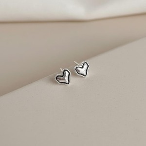 Pendientes de Plata 925 con Forma de Corazón, Chapados en Rodio, Minimalistas, Unisex, para Uso Diario - Product Image 3