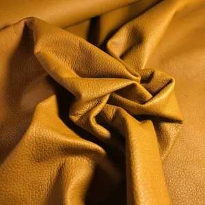 Cuir PU véritable pour la tapisserie d'ameublement automobile Applications polyvalentes Sièges de voiture Sofa Bags Furniture Golf Decorative Activewear - Product Image 1