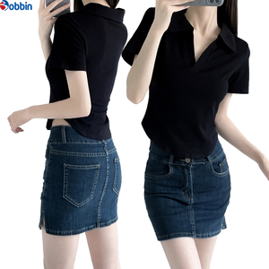 Polo femme à col polo, coupe ample et confortable, avec ourlet incurvé et motif imprimé, pour l'été – Vêtements pour femme en marque propre - Product Image 5
