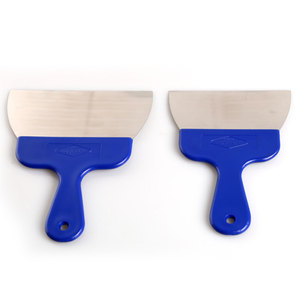 Food Grade Stainless Steel Wide Blade Rust-Resistant Chocolate Pastry Scraper S 16.5cm Blue Handle Tempering Cake Decorating - Product Image 1