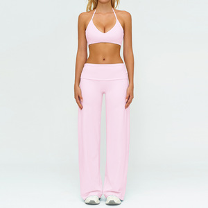 Conjunto de Pantalones de Yoga de Cintura Alta Color Verde Oliva, Top Corto con Cuello Halter en V, Transpirable, 100% Poliéster, 3 Piezas con Cordón Ajustable - Product Image 2