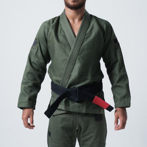 Uniforme de BJJ Personalizado |   Kimono de Jiu-Jitsu Resistente |   Conjuntos de Entrenamiento y Competición de Jiu-Jitsu Brasileño |   Tejido Resistente y Transpirable de 300g - Product Image 1