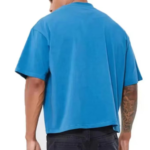 Camisetas de Hombre de Tallas Grandes a Precio Económico, MOQ Bajo, en Stock, Cómodas, de Alta Calidad, de Color Sólido, Hechas en Pakistán - Product Image 2
