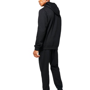 2025 nouveauté survêtements pour hommes légers personnalisés avec sweats à capuche design brodé et poche pour l'hiver - Product Image 3