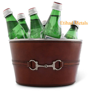 Seau à glace en cuir de crocodile marron avec pinces - Product Image 5