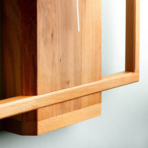 Reloj de pared de madera rústico moderno hecho a mano con acabado de madera natural sólida para decoración del hogar y la oficina, hecho en Vietnam. - Product Image 4