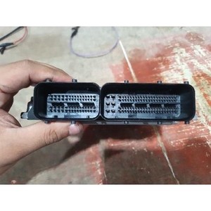 ECUs y Módulos de Computación Usados para Carnaval 391002F095 - Product Image 3