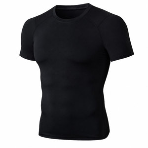 T-shirt de sport moulant à manches courtes pour homme, noir, couleur unie, polyester, séchage rapide, sous-vêtement technique - Product Image 1