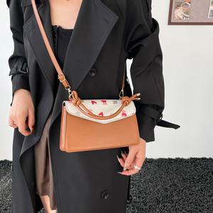 <span class=keywords><strong>Borsa</strong></span> a tracolla con manico intrecciato e pochette coordinata, decorata con foulard in seta, <span class=keywords><strong>borsa</strong></span> elegante in stile francese per resort e showroom - Product Image 5