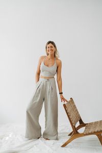 Blusa de mujer 100% algodón orgánico con tirantes cruzados y espalda descubierta |   Tirantes Cruzados en la Espalda |   Estilo bohemio vintage plisado y ecológico - Product Image 3