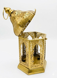 AH CREATIONS Lanterne marocaine dorée en métal, faite à la main, écologique, avec panneau en verre découpé, porte-bougie suspendu, portable pour la maison - Product Image 5