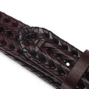 Ceinture en cuir véritable pour homme, tressée, respirante, réglable, avec boucle en acier solide, style décontracté et tendance. - Product Image 5