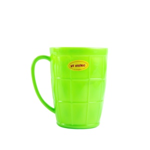 Gobelet en plastique PP texturé de 440ml avec poignée Durable et pratique pour le bureau, la cuisine, le salon ou la chambre à coucher - Product Image 5