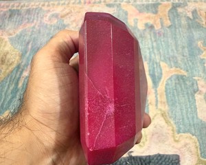 พลอยทับทิมทรงเหลี่ยมเจียระไนแบบคาโบชอง 5000 กะรัต แบบอุ่น สำหรับขายส่งจำนวนมาก เหมาะสำหรับทำเครื่องประดับ - Product Image 5