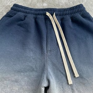 Shorts de survêtement dégradé bleu-gris pour hommes, décontractés, avec cordon de serrage, en coton doux, pour l'été, style athlétique et streetwear - Product Image 3