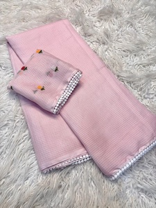 Sari premium de tela kota con blusa bordada multicolor, ligero, de algodón y seda, estilo étnico festivo, venta al por mayor en India. - Product Image 3