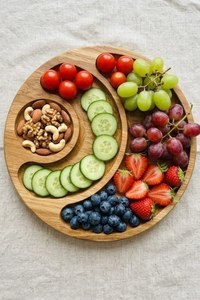 Plateau en bois naturel, plateau de service rustique, plateau pour la cuisine, la table à manger, les collations, les fruits, le pain - Product Image 6