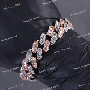 Pulsera y Brazalete Unisex de Plata 925 de Lujo con Baño de Rodio y Diamantes Moissanite de Corte Brillante Redondo - Product Image 4