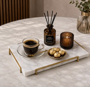 Plateau de table basse en marbre blanc naturel avec poignées dorées brossées, décoration de luxe pour la maison, plateau de vanité haut de gamme en marbre blanc design - Product Image 2