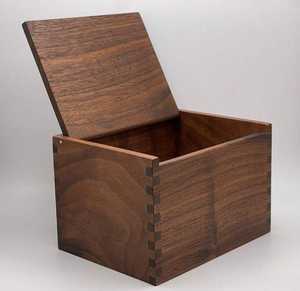Classic Rectangular <b>Wooden</b> <b>Jewelry</b> <b>Box</b> with Hinged Lid and Metal Clasp Storage Case - Product Image 2