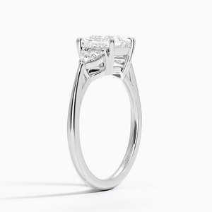 Anillo BOJ 0142 con Corte Princesa, Plata 925, Lujoso Anillo Solitario con Tres Puntas, Diamante de 2ct, Color D, VVS1, Moissanita GRA - Product Image 2