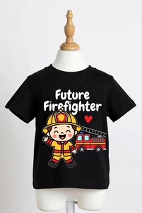 T-shirt noir à manches courtes avec imprimé de dessin animé de pompier sur le devant, logo, style décontracté pour homme, en coton tricoté - Product Image 5