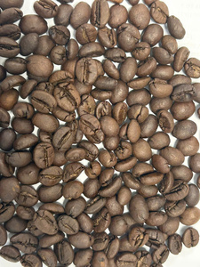 Specialty Arabica Roasted <b>Coffee</b> <b>Beans</b> - Freshly Roasted Medium Light Roast - Rich Floral & Fruity Aroma Bulk Supply - Product Image 4