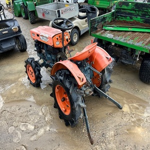 Tractor Utilitario B6000 4WD 210HP con Transmisión por Engranajes para Uso Agrícola, Equipo de Calidad, Suministro de Fábrica, Venta al Por Mayor - Product Image 1