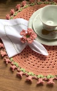 Elegante Juego de Servilleteros con Diseño de Flores en Crochet, Accesorio de Mesa Hecho a Mano para Decoración de Bodas, Mesa de Comedor y Decoración del Hogar - Product Image 5