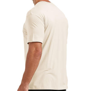 T-shirt décontracté pour homme grande taille, personnalisable avec logo, manches courtes, noir, 220 g/m², 100 % coton biologique, haute qualité - Product Image 3