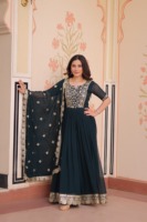 Collection de robes de mariée indiennes et pakistanaises tendance en faux georgette, avec broderies lourdes, style Salwar Kameez pour femmes