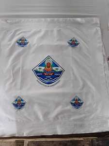 Intorica George - Pañuelo Africano de Lujo Personalizado de Alta Calidad con Bordado |   Tela de Rayón Ecológica Especial para Mujer - Product Image 4