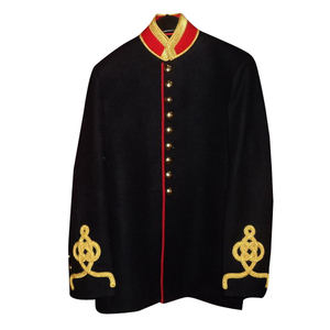 Veste de style militaire noire pour homme, avec bordure tressée dorée, col montant, manches longues, fermeture boutonnée, détails brodés, laine et coton - Product Image 2