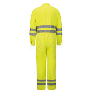 Overol de Seguridad de Trabajo Ligero e Impermeable de Primera Calidad, Construcción Duradera, Diseño Cómodo para Tareas Técnicas Industriales - Product Image 2