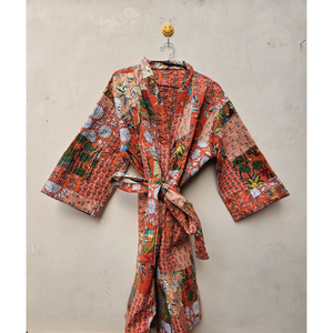 Kimono de retazos Kantha de algodón Vintage indio hecho a mano, diseño único, diferentes patrones, tejido cosido a mano, térmico de verano - Product Image 1