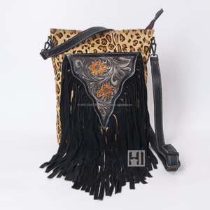 Bolso Bandolera de Cuero Sintético Estilo Boho con Diseño Floral y Compartimento Oculto para Portar Objetos - Product Image 1