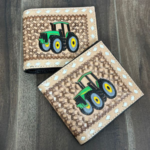 Cartera de Cuero Repujado Estilo Western Hecha a Mano con Diseño de Tractor, Múltiples Ranuras para Tarjetas y Bolsillo con Cremallera, Carteras Bifold Duraderas - Product Image 4