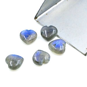 Cuentas de labradorita natural talladas en forma de corazón de 12 mm, piedra de labradorita de calidad premium para la fabricación de pulseras y joyería. - Product Image 1