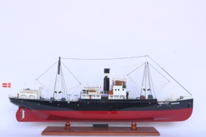 Bateau modèle en bois SS MARTHA XL - Décoration d'intérieur classique peinte à la main de haute qualité fabriquée au Vietnam Livraison rapide - Product Image 1