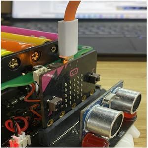 FYX Stock Original Micro: Maqueen Plus V2 Ni MH Batería recargable Advanced STEM Education Robot kit para Micro: Bit Board - Product Image 3