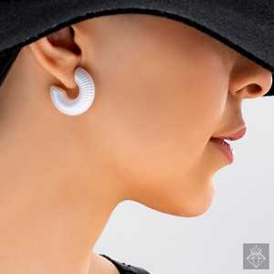 ห่วงอะคริลิคสีรุ้งแสนสวยของ prao ต่างหูแฟชั่นเพิ่มสีสันให้กับสไตล์ของคุณ - Product Image 4