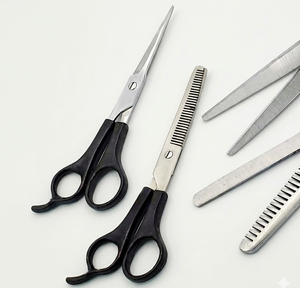 Ciseaux de coiffure professionnels de haute qualité avec manche en plastique + ciseaux à effiler 6,5 pouces en acier inoxydable approuvés CE ISO13485 - Product Image 3