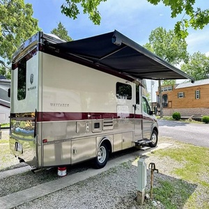 Compre Autocaravana Familiar de Lujo Usada 4x4, Casa Móvil de Fibra de Vidrio para Campamentos de Aventura, Viajes Todoterreno, Apta para 4-6 Personas - Product Image 4