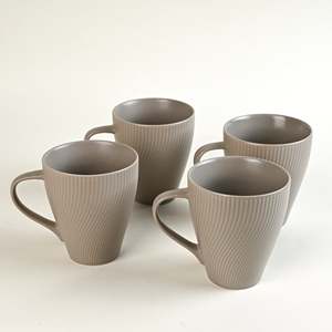 แก้วกาแฟเซรามิกเคลือบสีเทาขี้เถ้าลายดอกไม้สไตล์ INS  แบบใหม่  สามารถปรับแต่งได้ (ชุด 4 ใบ) - Product Image 3