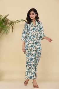 Offre Spéciale : Ensemble Coordonné en Coton Imprimé Motif Imperial Discharge, Tissu Doux, Deux Pièces pour l'Été, Disponible en Gros - Product Image 2