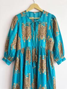 Robe longue décontractée d'été pour femme, imprimé bloc turquoise motif tigre, col en V, manches bouffantes, coupe ample bohème, tissée, tendance - Product Image 4