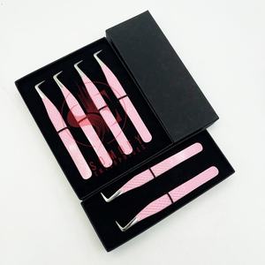 Pince à épiler pour extension de cils personnalisée à 90 degrés en argent rose bébé beauté durable pointe en fibre d'acier commande privée faite - Product Image 5