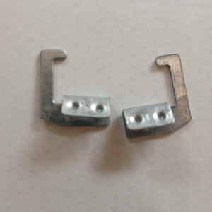 Clips Metálicos Colgantes Directos de Fábrica para Tarjetas Jacquard Perforadas |   Ganchos Flexibles para Máquina de Jacquard - Product Image 4